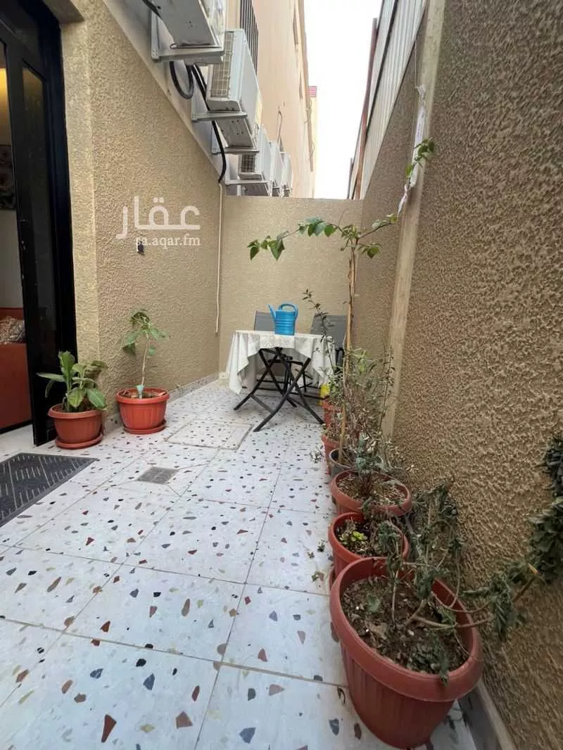 1 bedroom apartment in Al Mughrizat 6