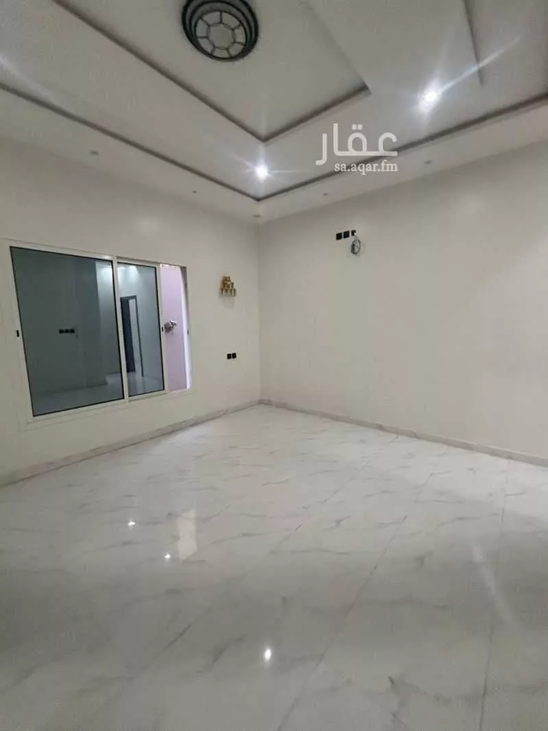 دور 4 غرف في البديعة 4