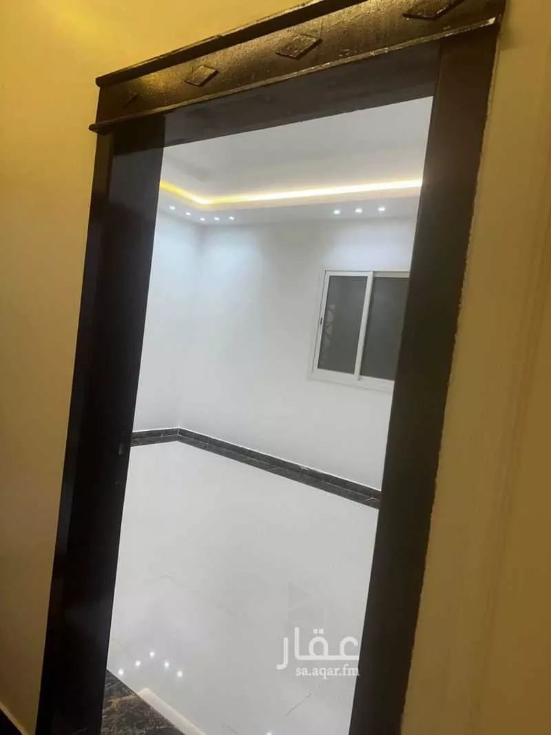 4 bedroom floor in Al Rimal 7