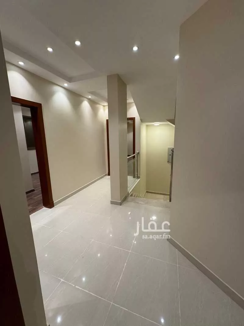 فيلا 4 غرف في العارض 13