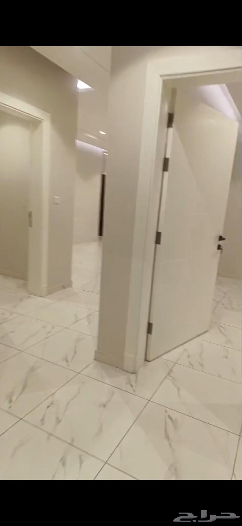 5 bedroom apartment in Al Manar 8