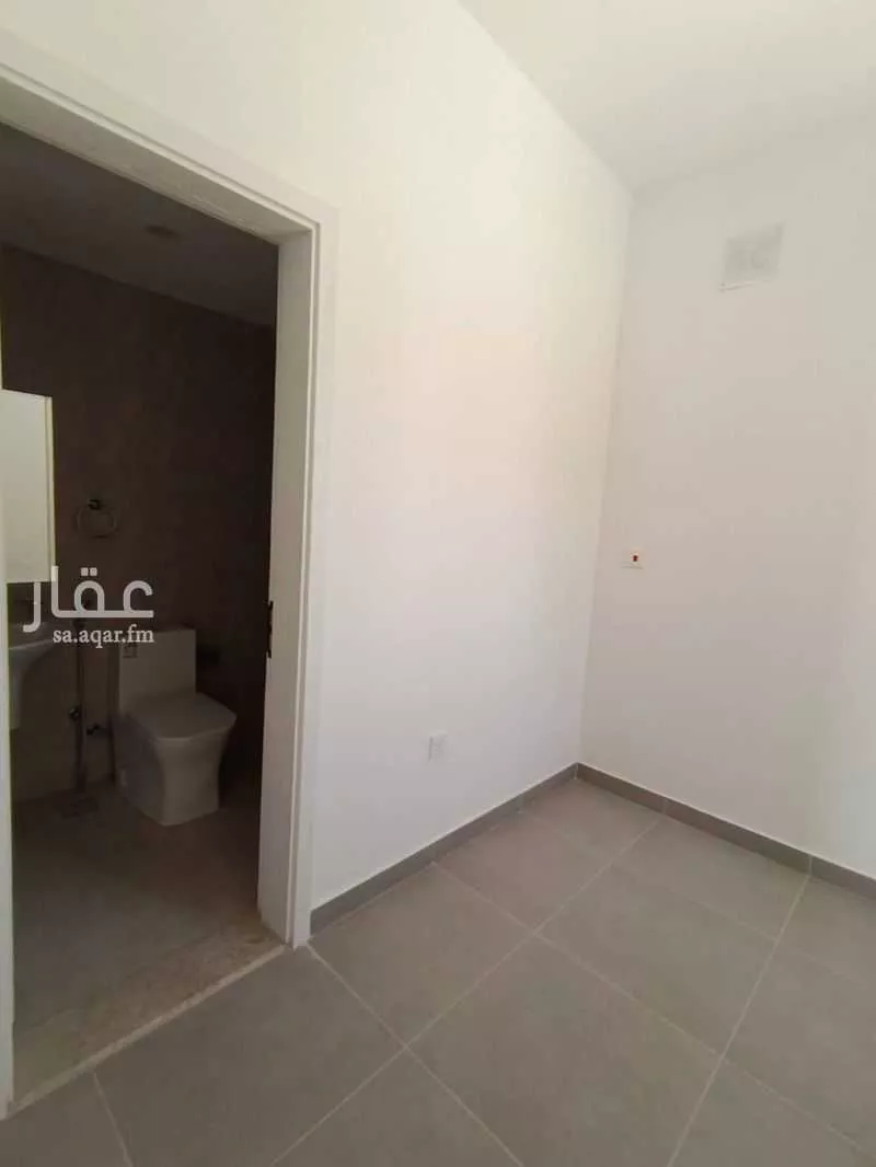 فيلا 7 غرف في النرجس 9