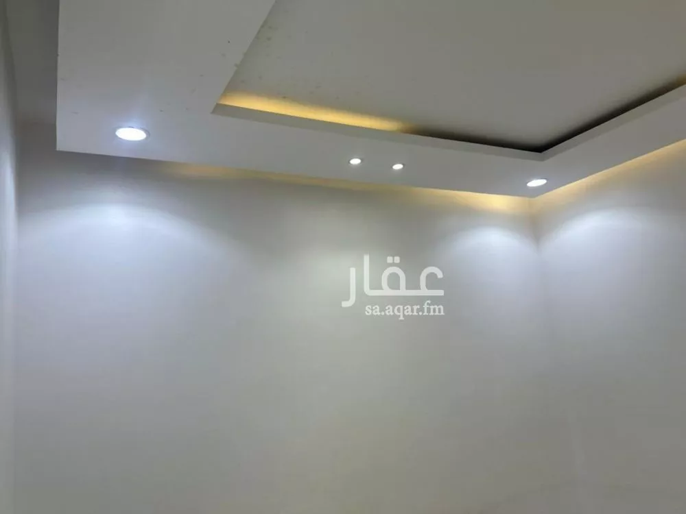 فيلا 5 غرف في الجنادرية 16
