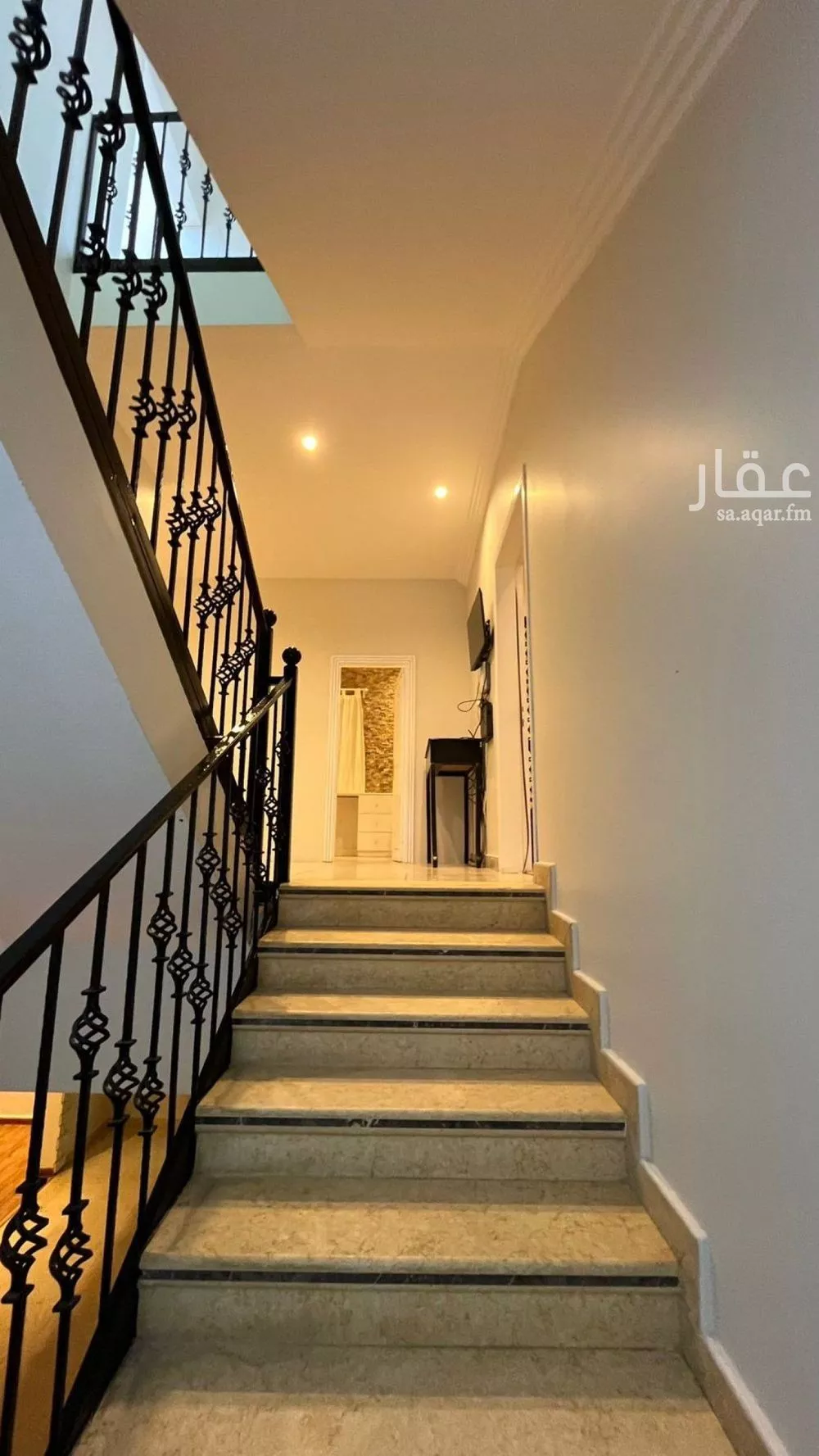 4 bedroom villa in Al Rawabi 12