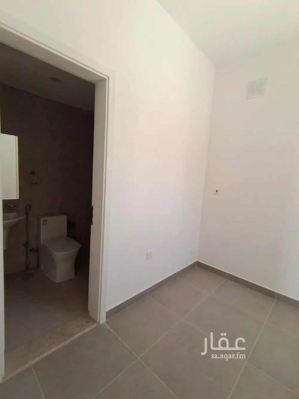 7 bedroom villa in Al Narjis 6