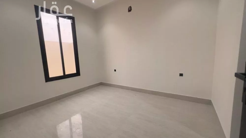 شقة 3 غرف في طويق 2