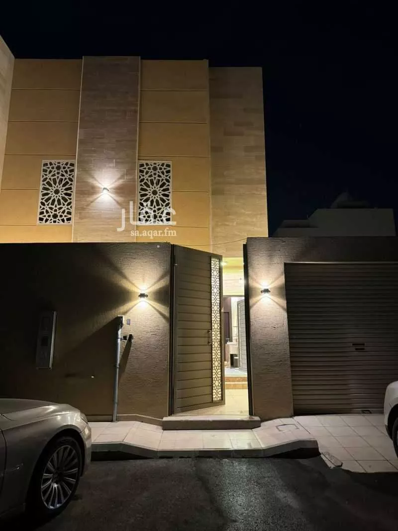 فيلا 5 غرف في العارض 7