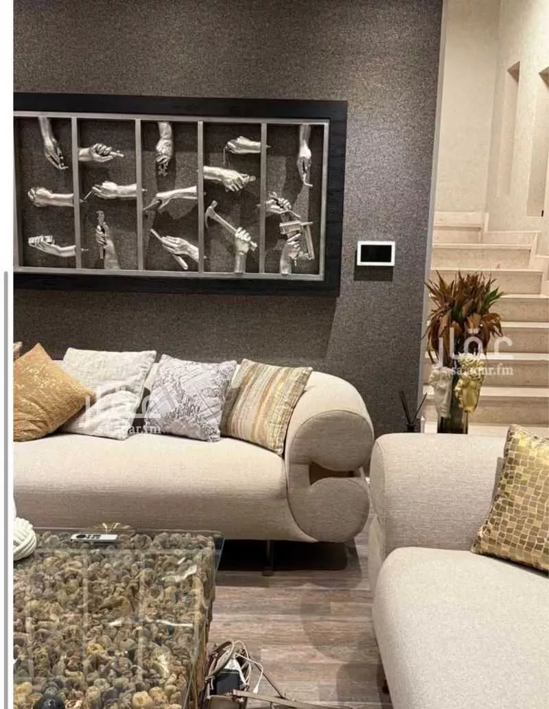 4 bedroom villa in Irqah 3