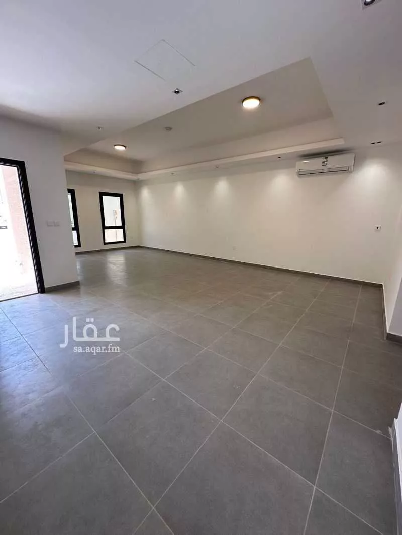 فيلا 4 غرف في النرجس 7