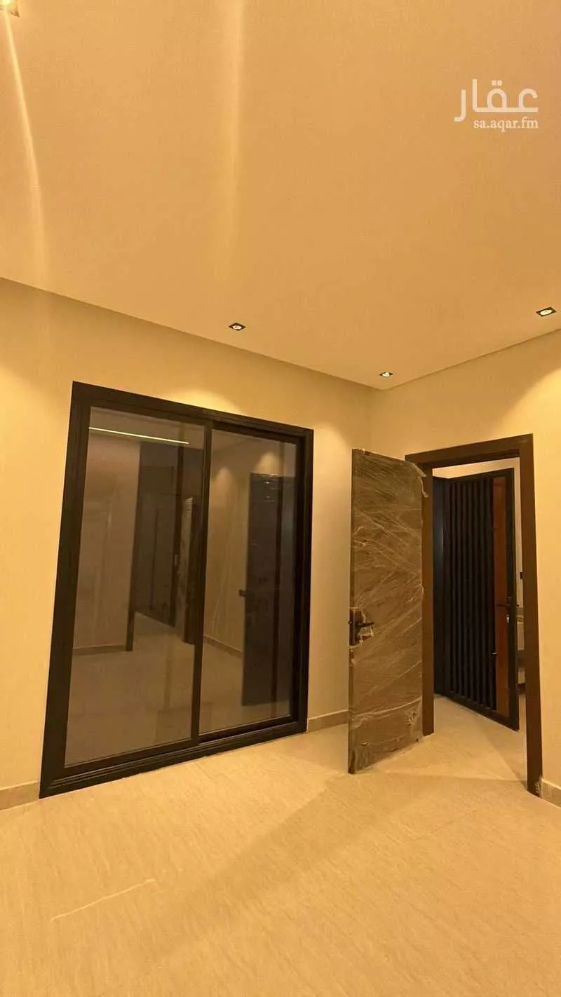 فيلا 6 غرف في طويق 8