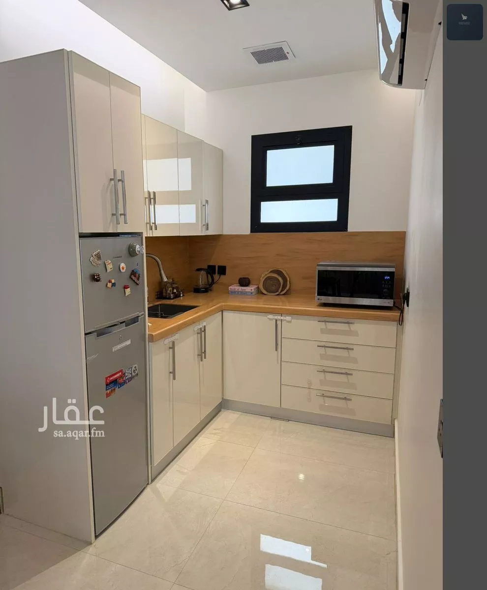 فيلا 5 غرف في النرجس 16