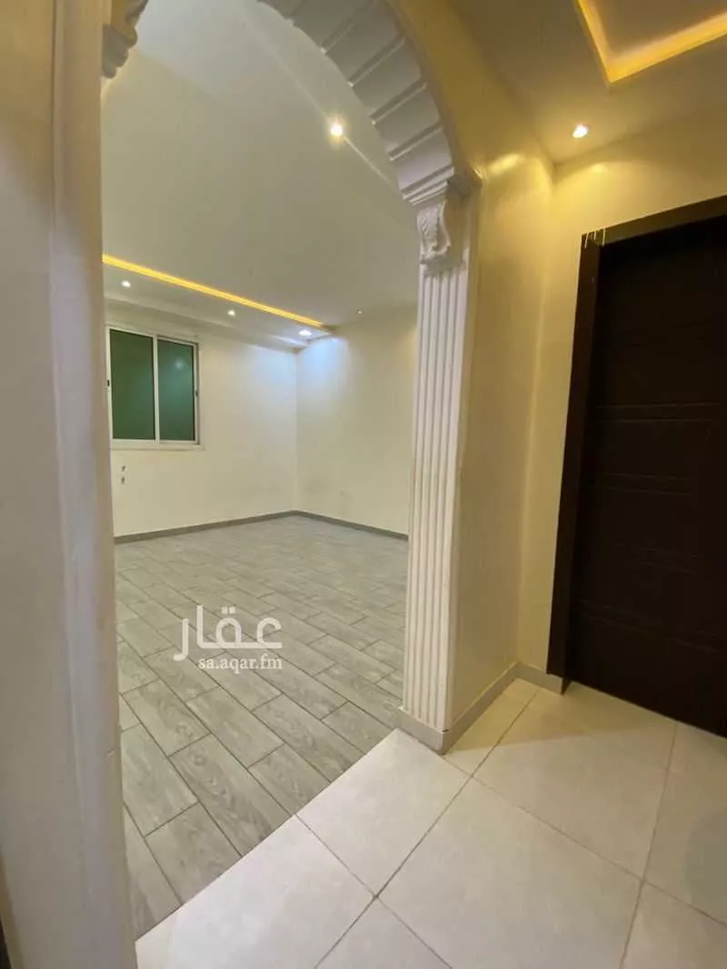 فيلا 6 غرف في الرمال 10