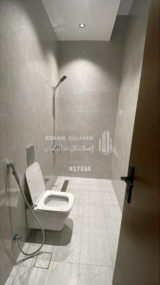 4 bedroom apartment in As Salamah, Jeddah 4