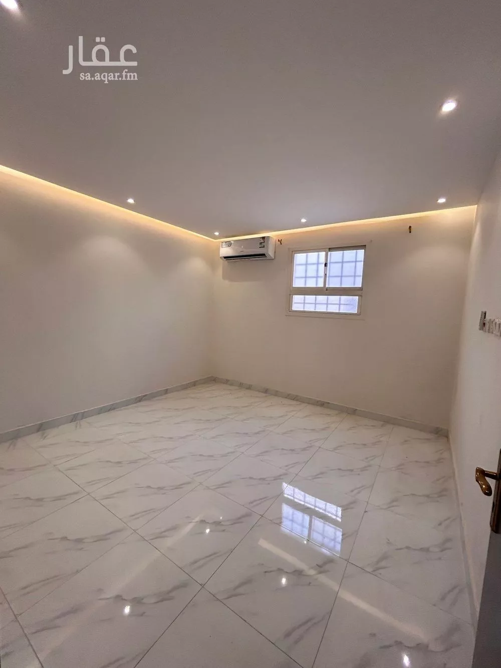 1 bedroom apartment in As Suwaidi Al Gharabi 7