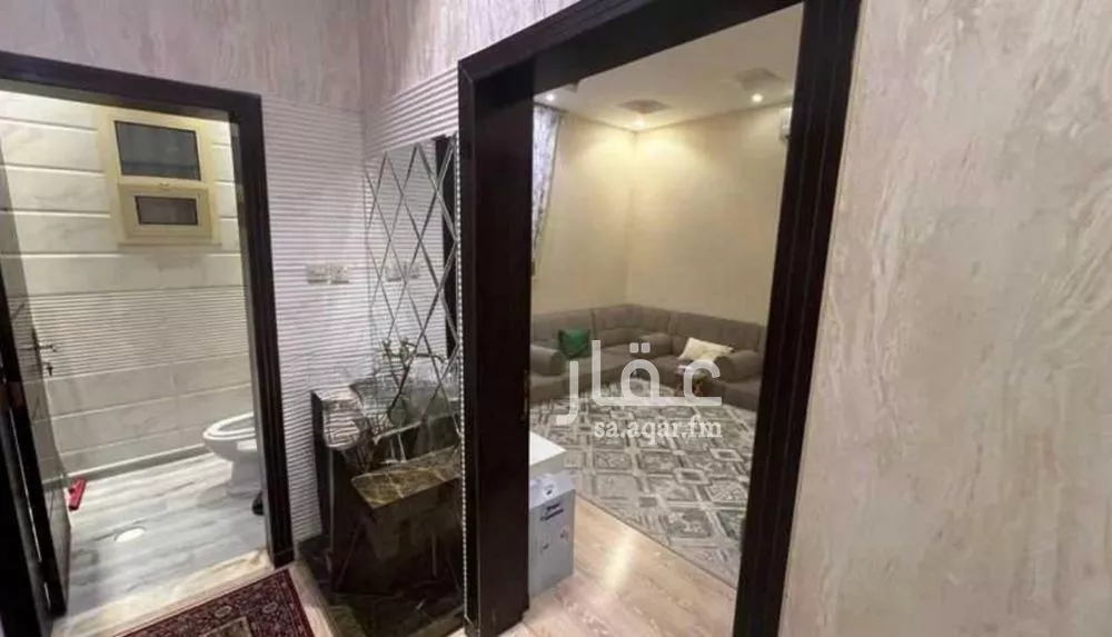 فيلا 10 غرف في العارض 6