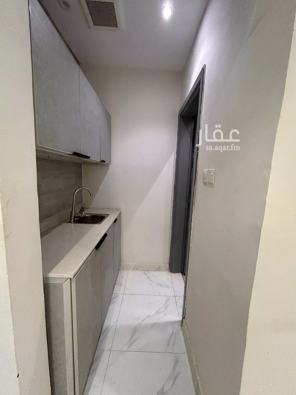 1 bedroom apartment in As Suwaidi Al Gharabi 4