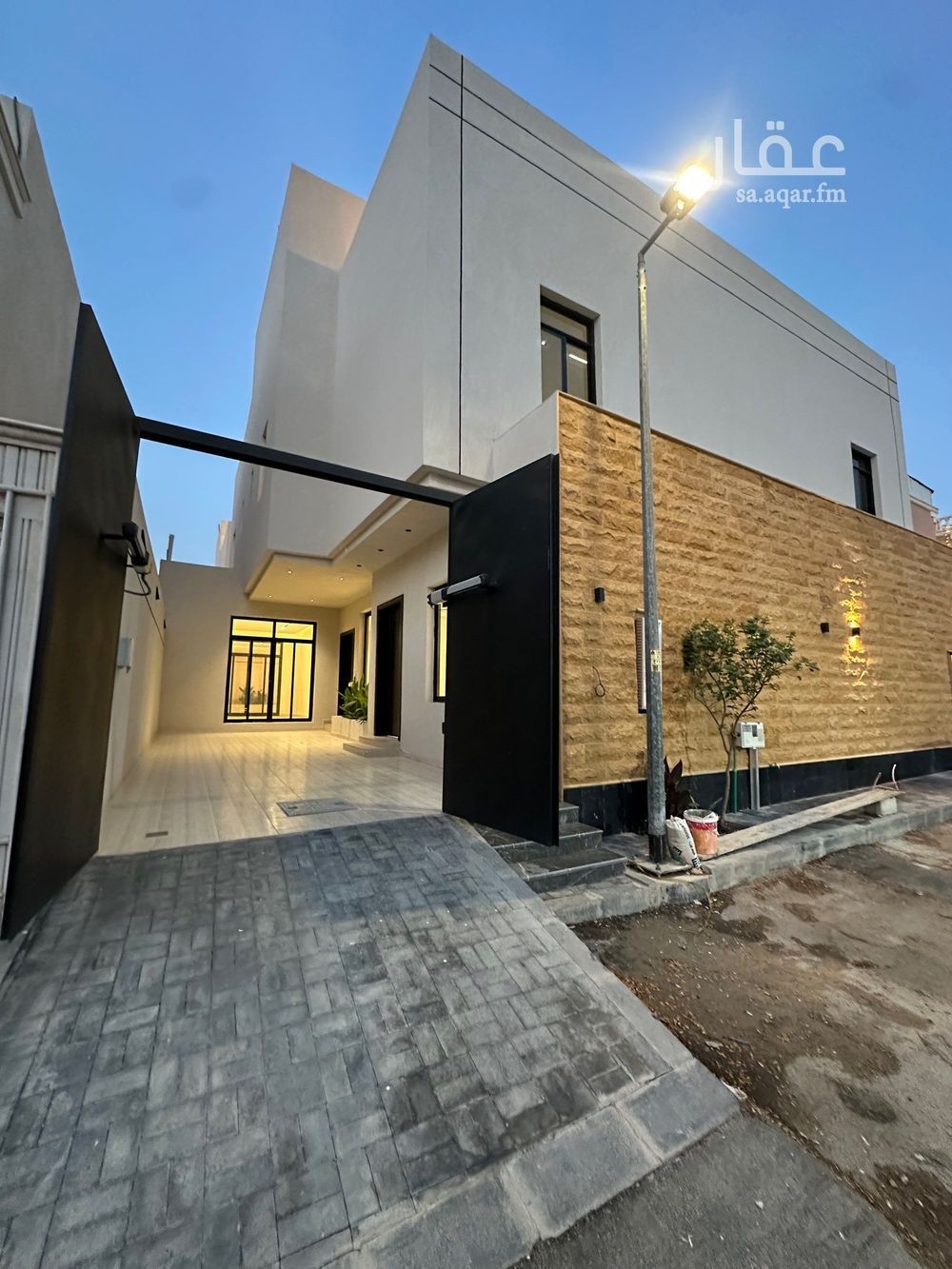4 bedroom villa in Al Zahrah, Riyadh 2