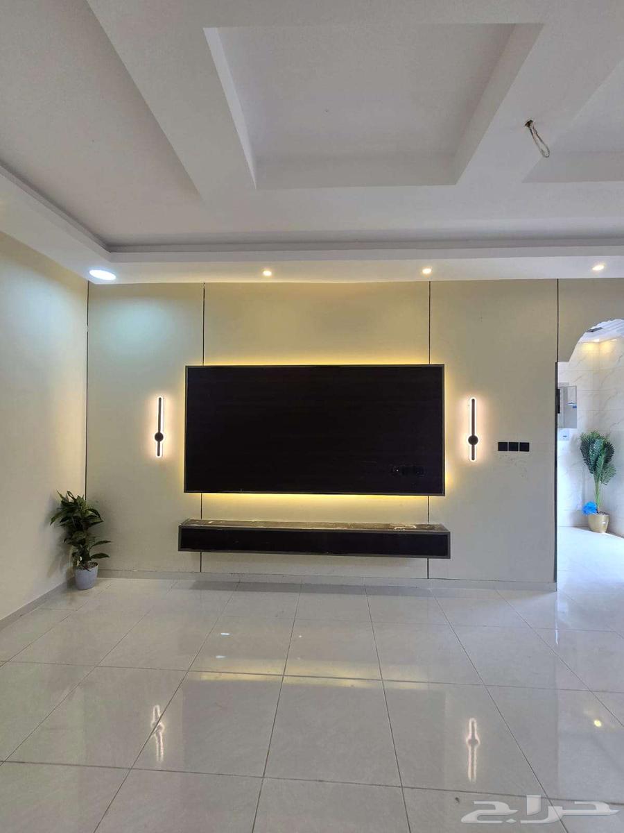 9 bedroom villa in Dahiat King Fahd 2