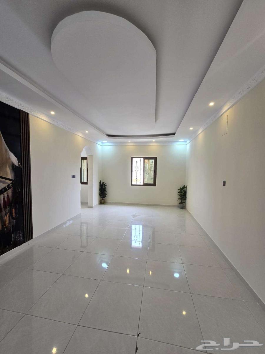 9 bedroom villa in Dahiat King Fahd 11