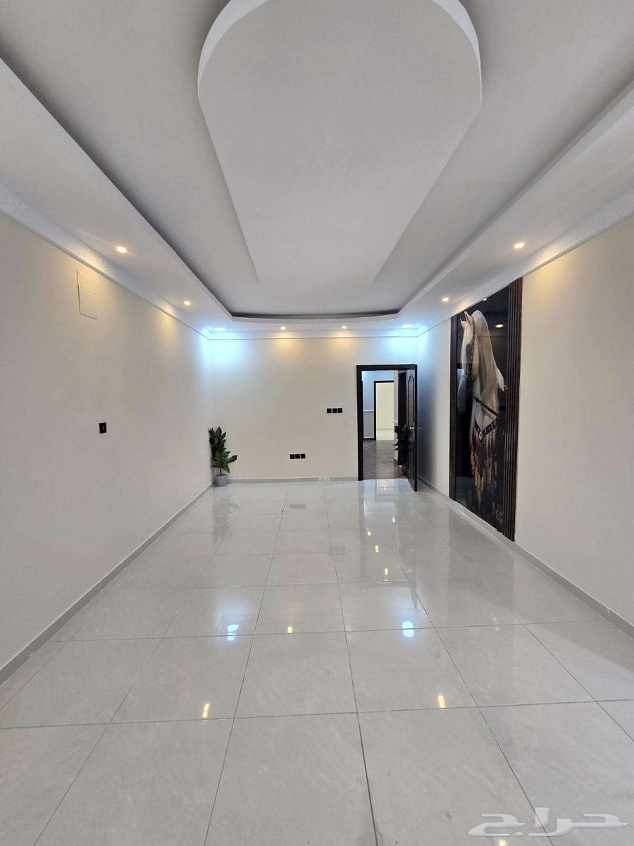 9 bedroom villa in Dahiat King Fahd 14