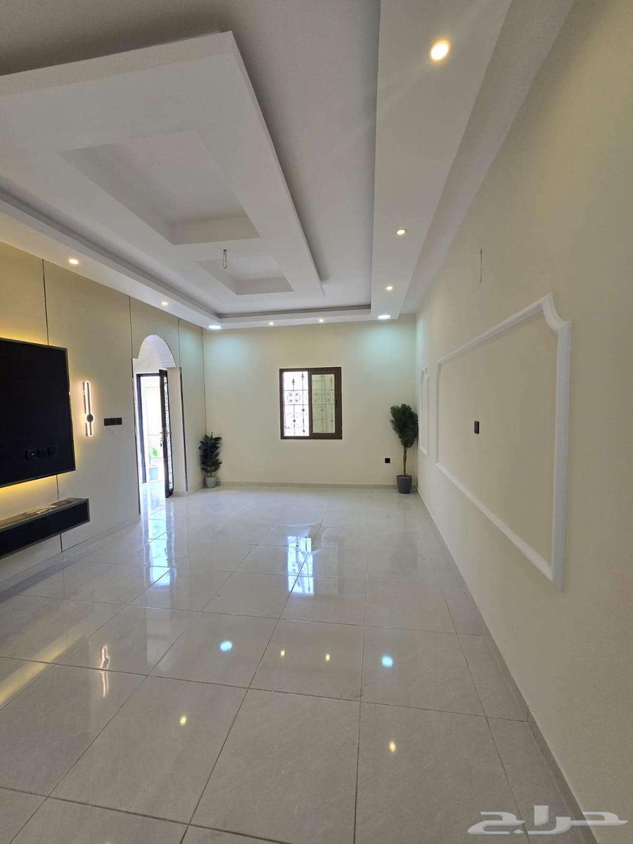 9 bedroom villa in Dahiat King Fahd 9