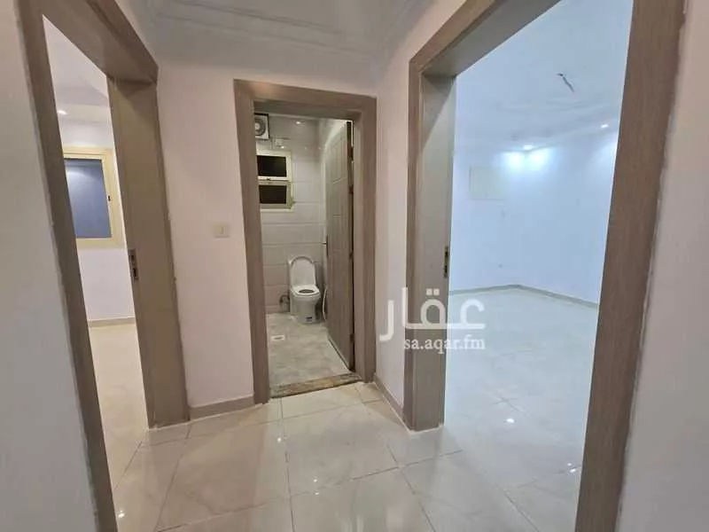 شقة 5 غرف في العريض 4