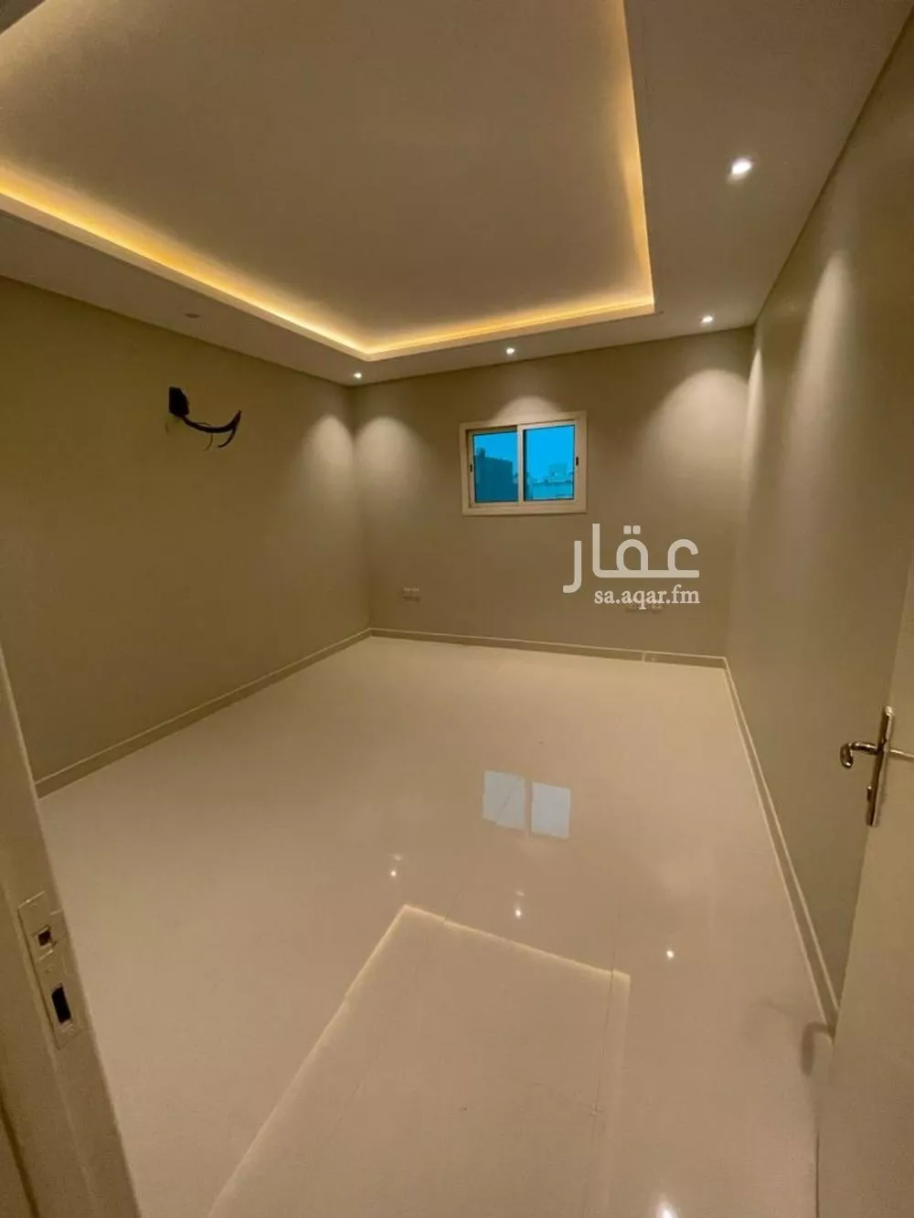 فيلا 8 غرف في النرجس 8