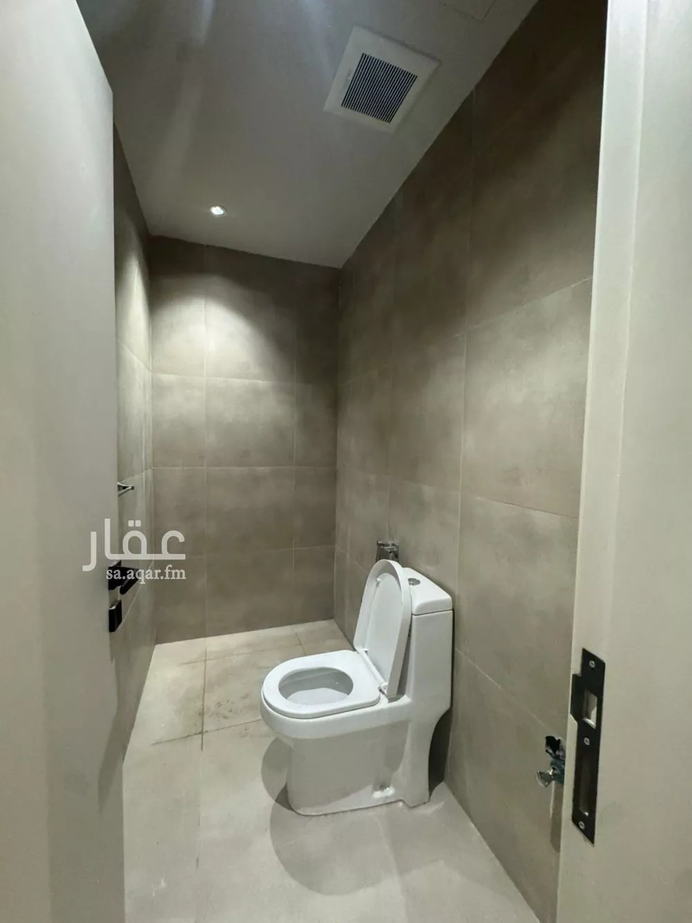شقة 3 غرف في العارض 12