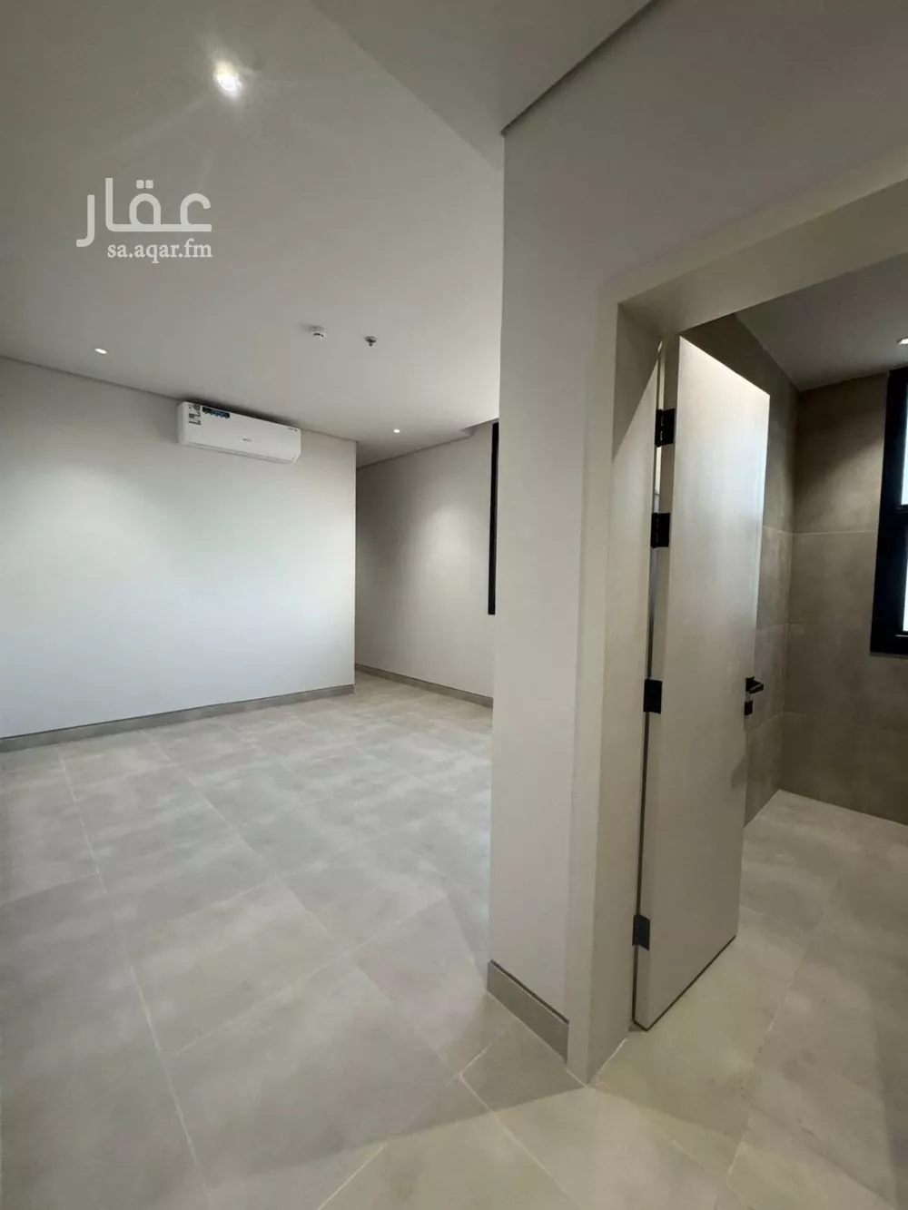 شقة 3 غرف في العارض 3