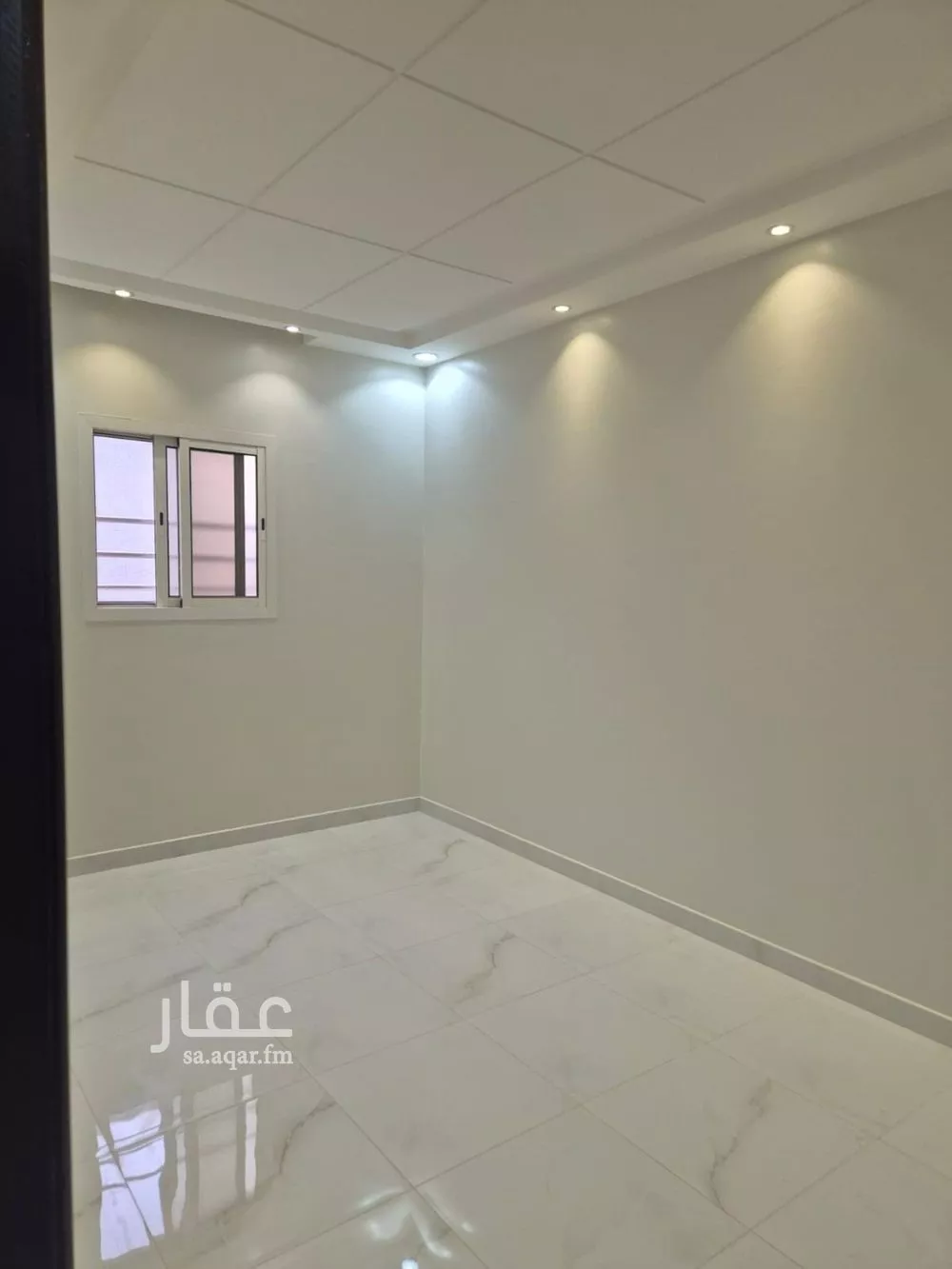 شقة 4 غرف في عكاظ 8