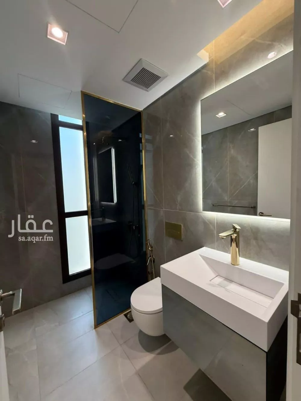 فيلا 6 غرف في سدرة 4