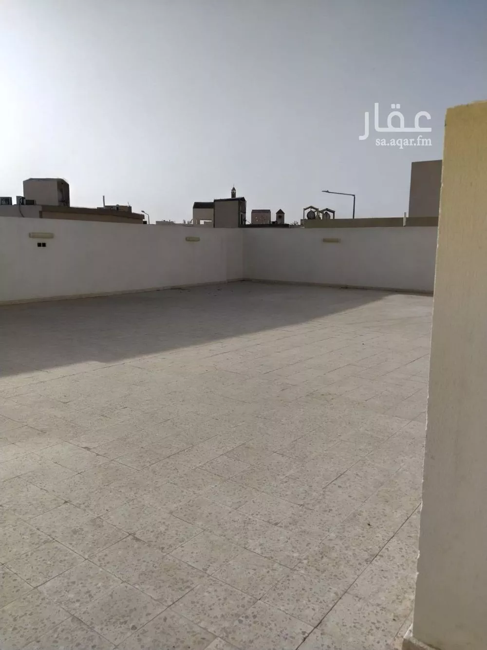 شقة 4 غرف في الرمال 4