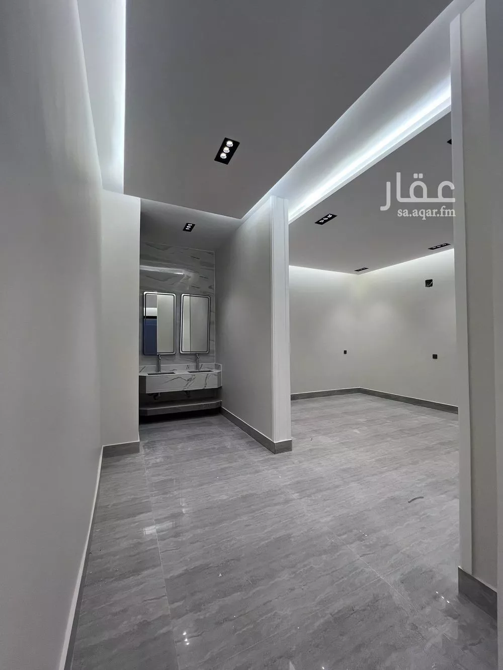 4 bedroom villa in Al Rimal 5