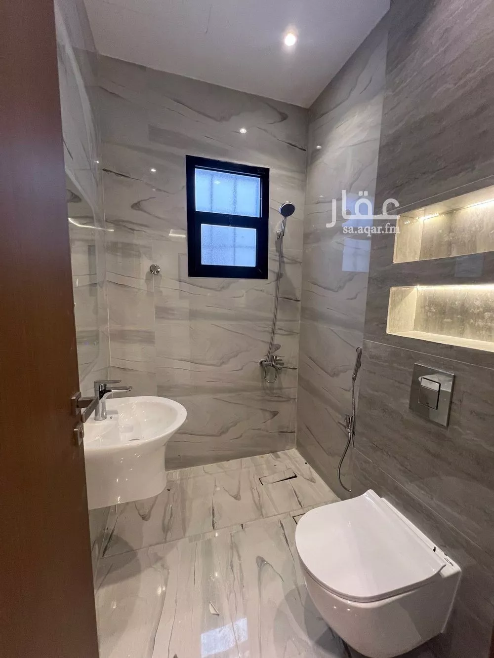 4 bedroom villa in Al Rimal 7