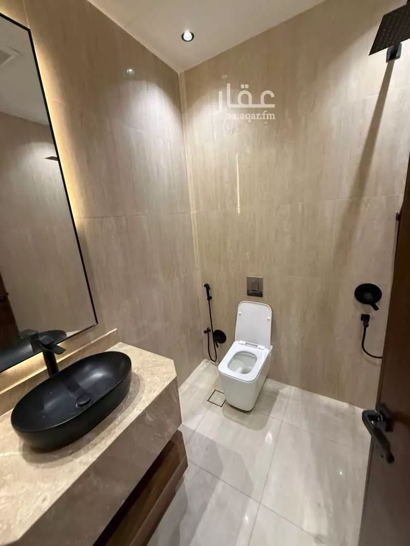 5 bedroom villa in Al Rimal 3