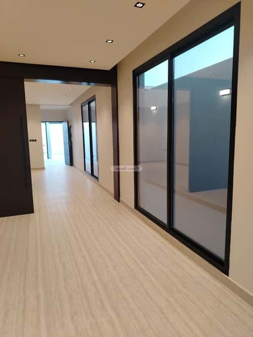 دور 4 غرف في العارض 9