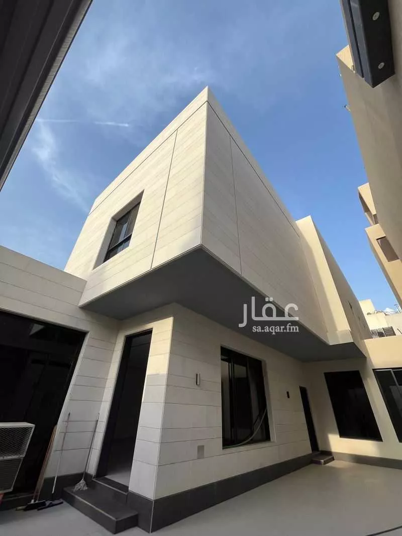 5 bedroom villa in Al Quds 2