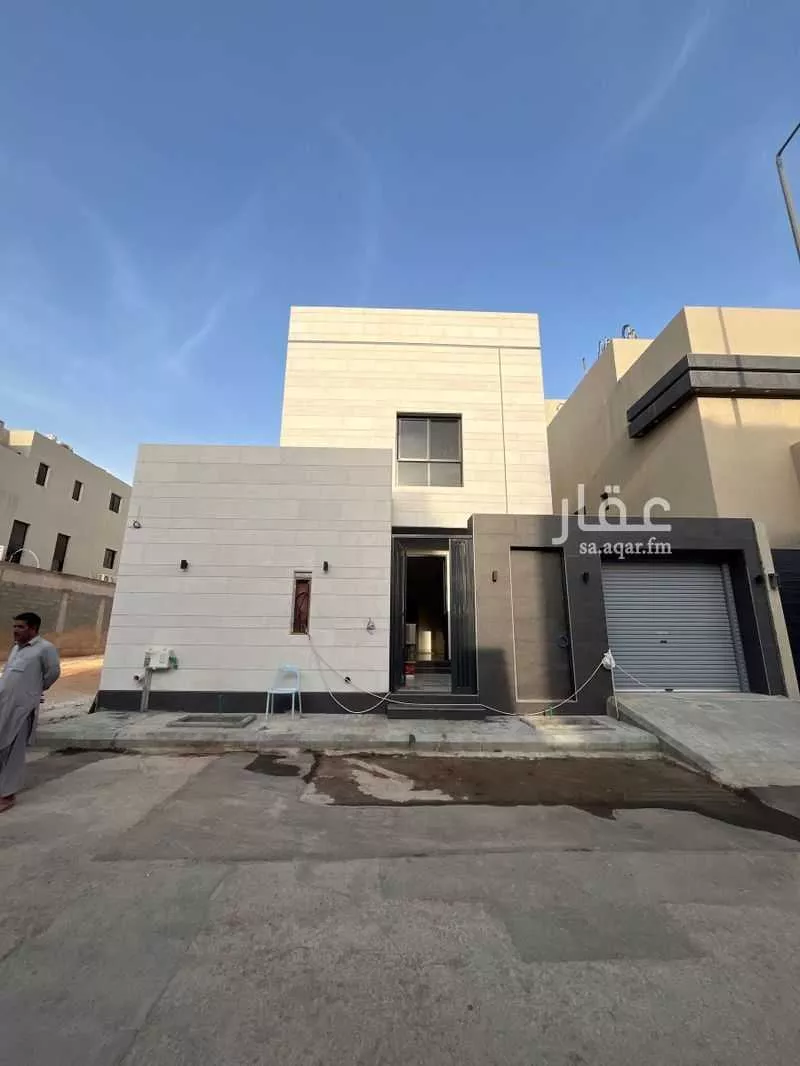 5 bedroom villa in Al Quds 7