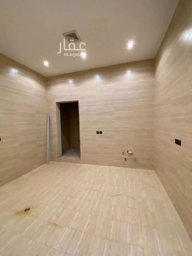 شقة 7 غرف في الشرق 3
