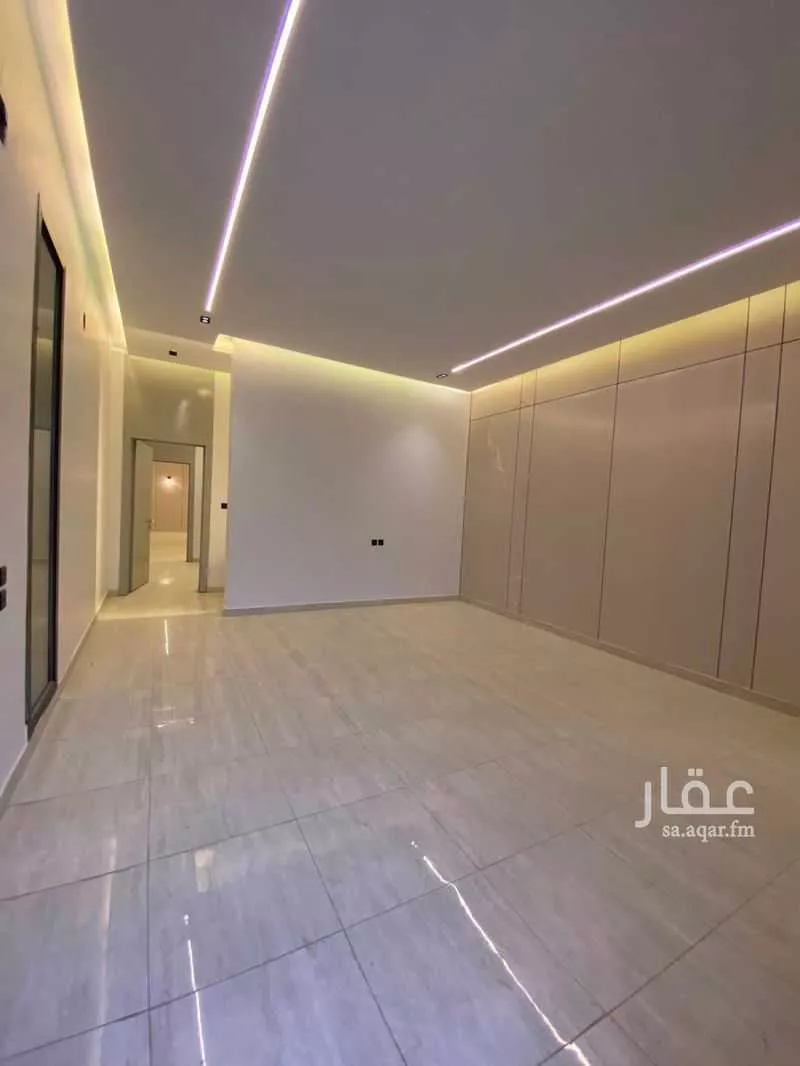 شقة 7 غرف في الشرق 8