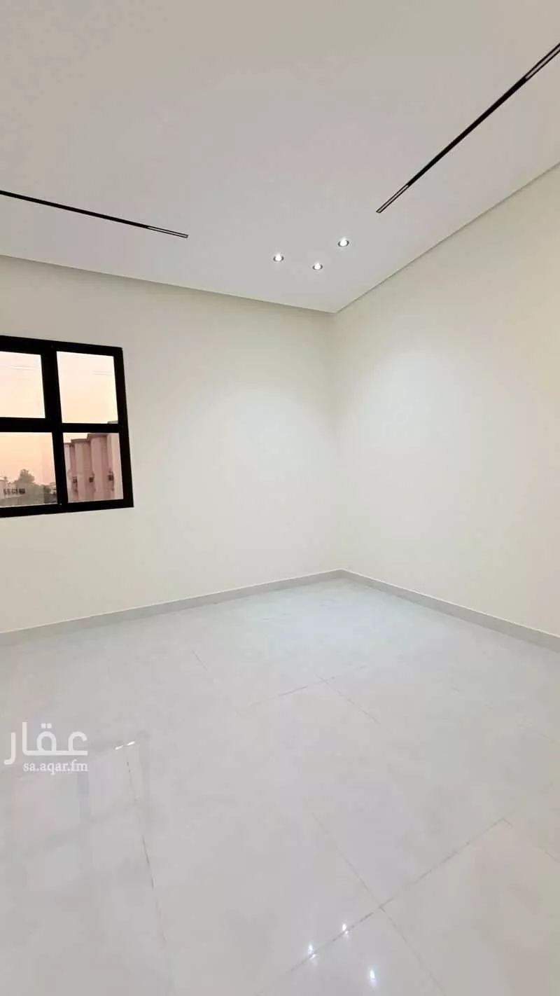 شقة 4 غرف في العزيزية 3