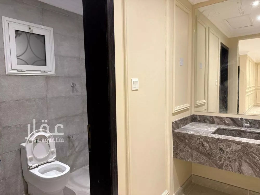 5 bedroom villa in Al Buhairah 8