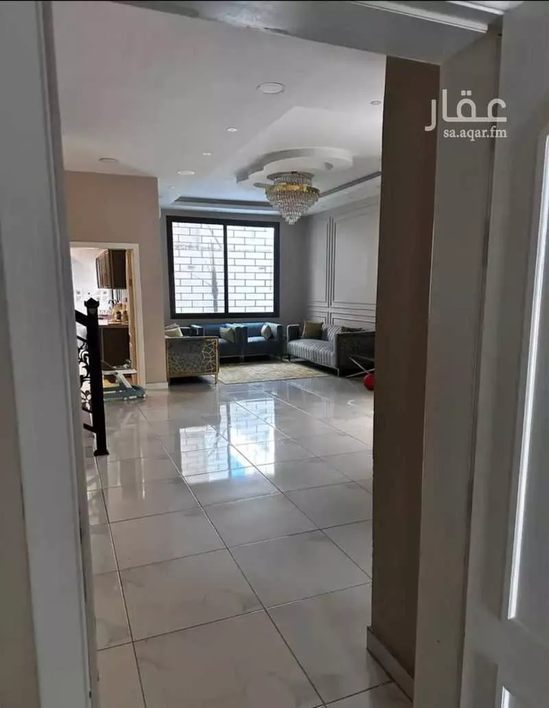فيلا 7 غرف في الأمواج 5