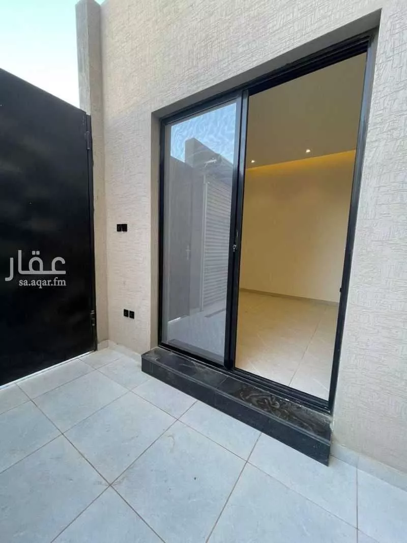 فيلا 5 غرف في العارض 24