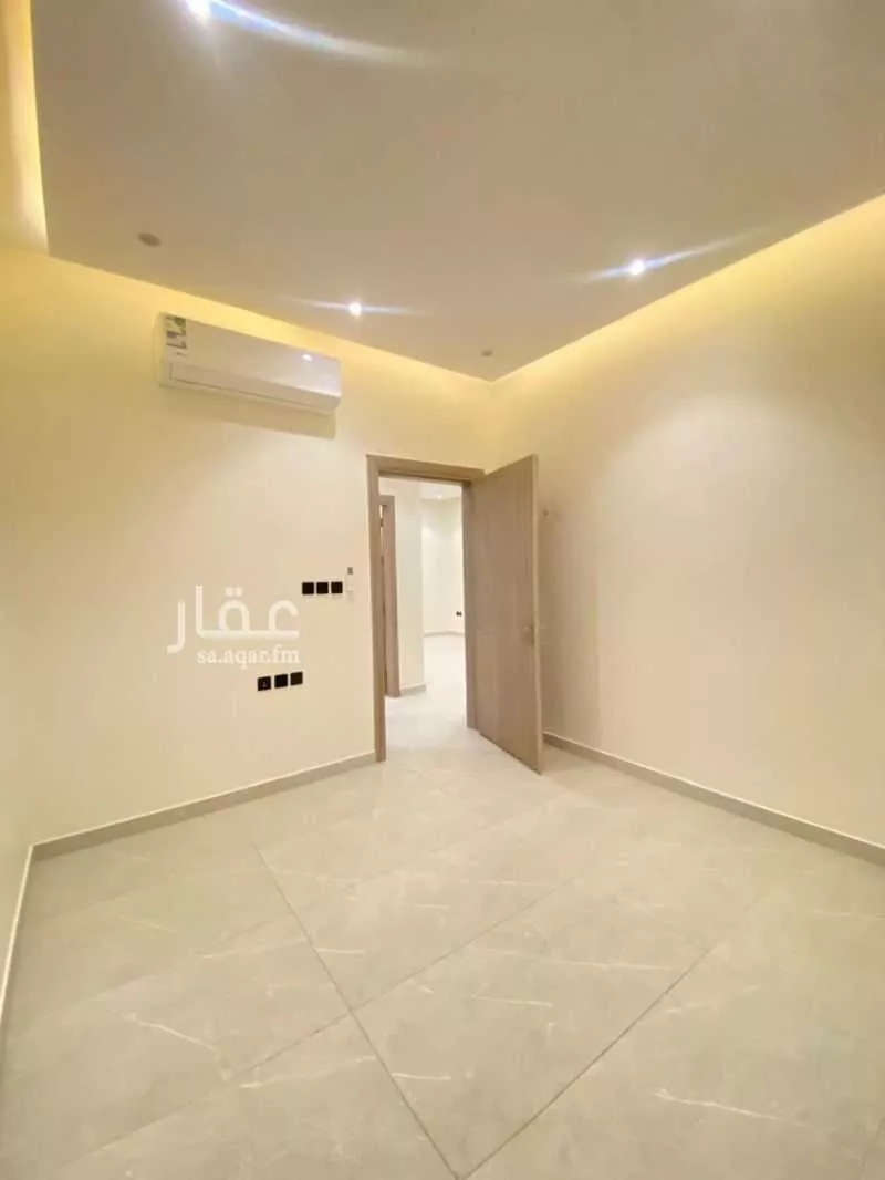 فيلا 5 غرف في العارض 5