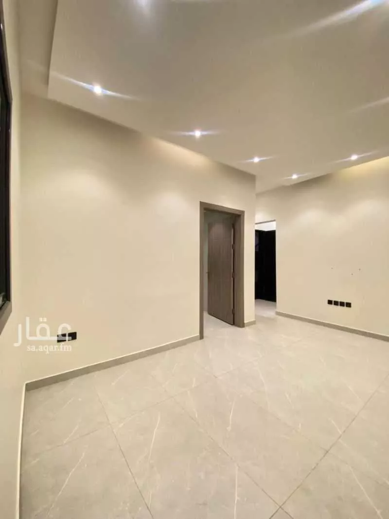فيلا 5 غرف في العارض 6