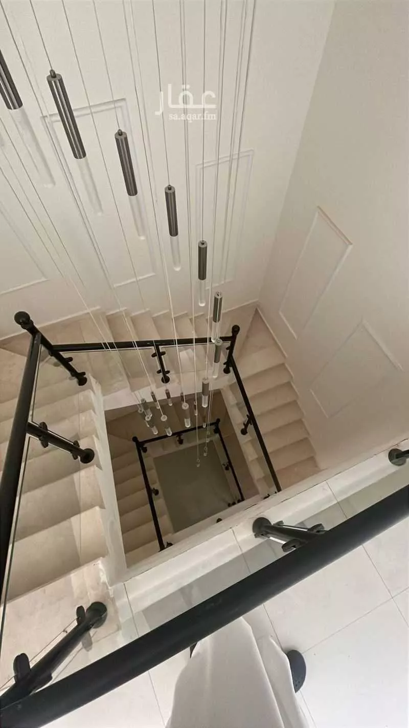 6 bedroom villa in Al Hazm 4