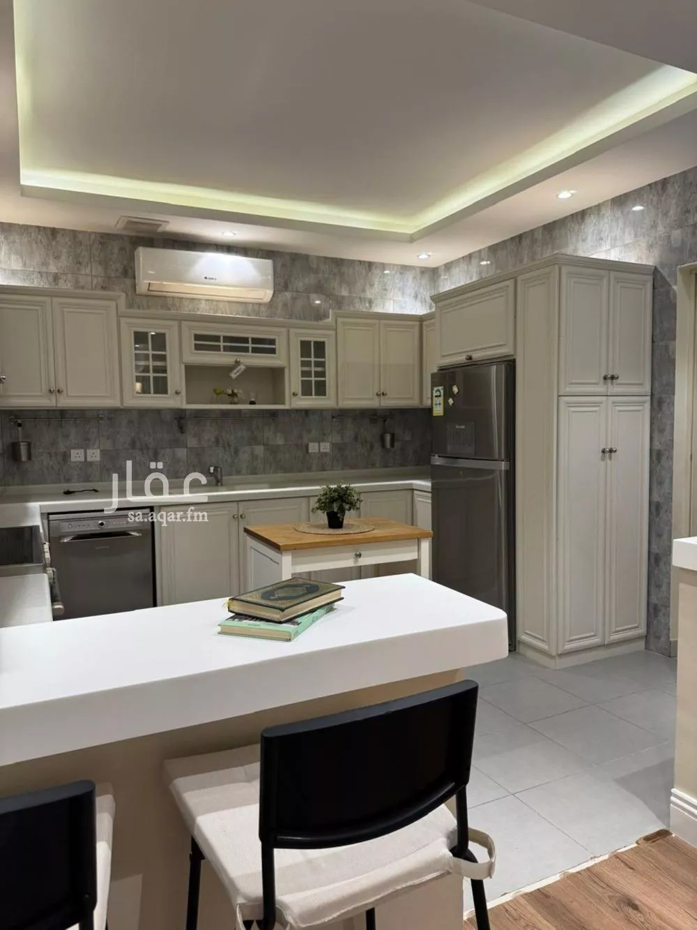 3 bedroom apartment in Al Yasmin 5