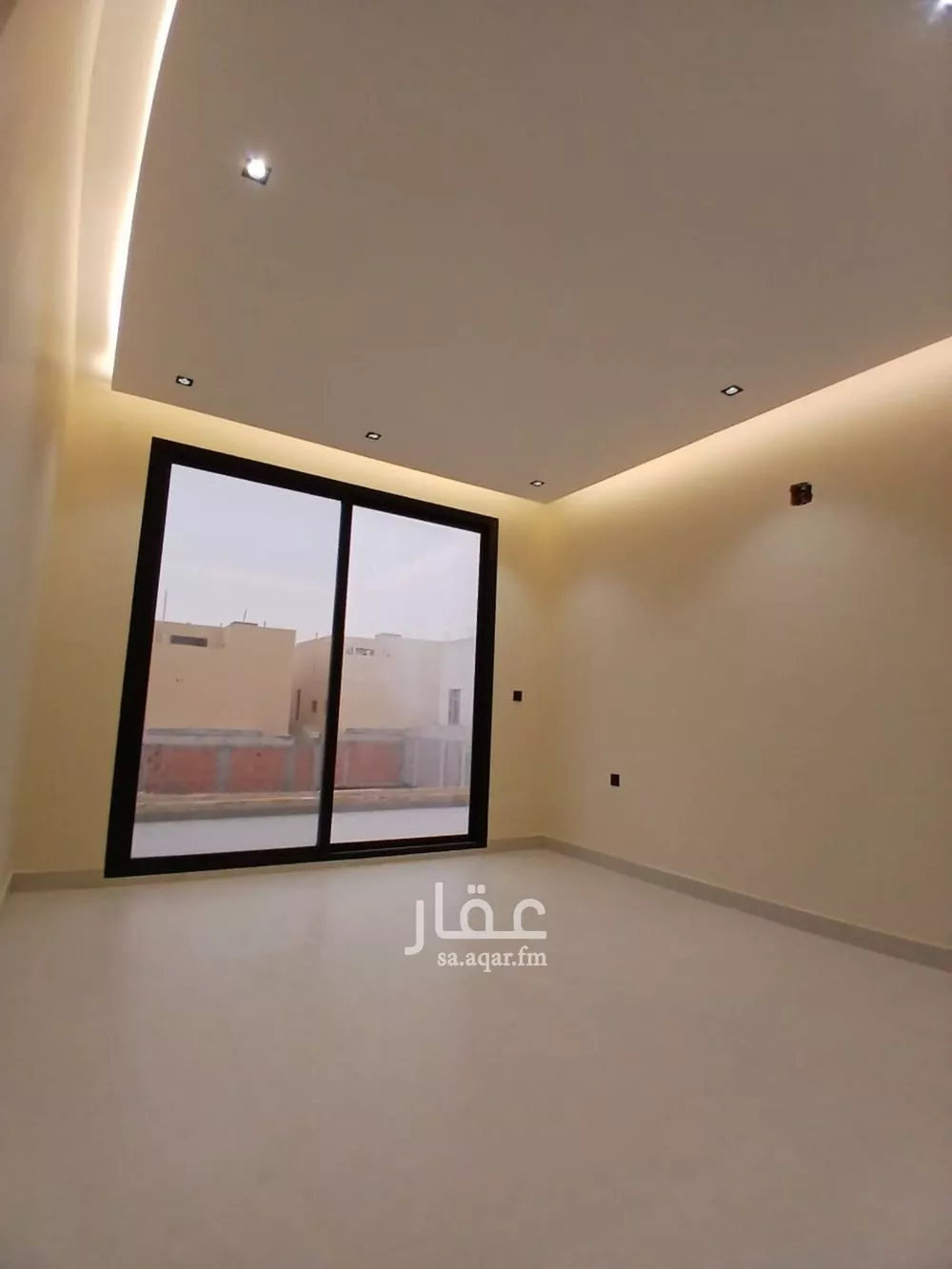 فيلا 6 غرف في الرمال 18
