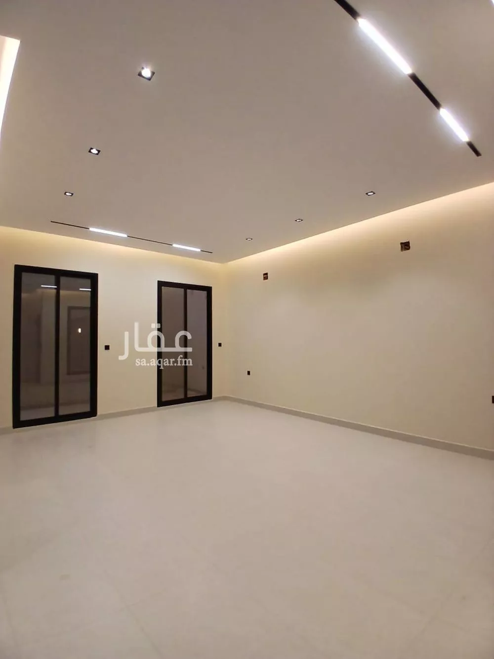فيلا 6 غرف في الرمال 4